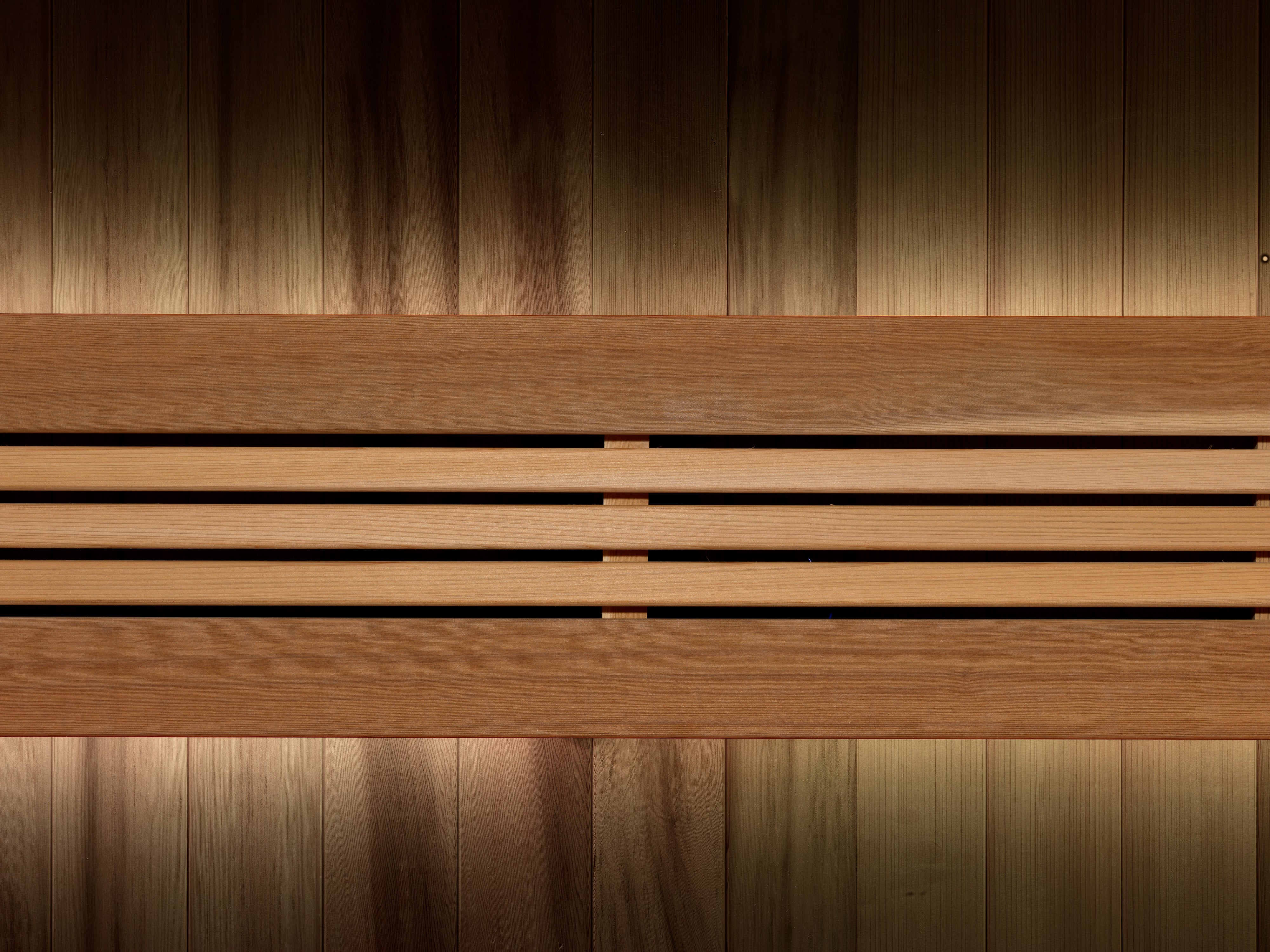 Premium 6-Person Red Cedar Traditional Sauna with Chromotherapy & Bluetooth Golden Designs Inc (NA)
