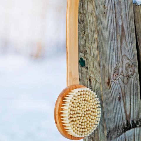 KOLO 29013 BAMBU BATH BRUSH, WITH HANDLE KOLO