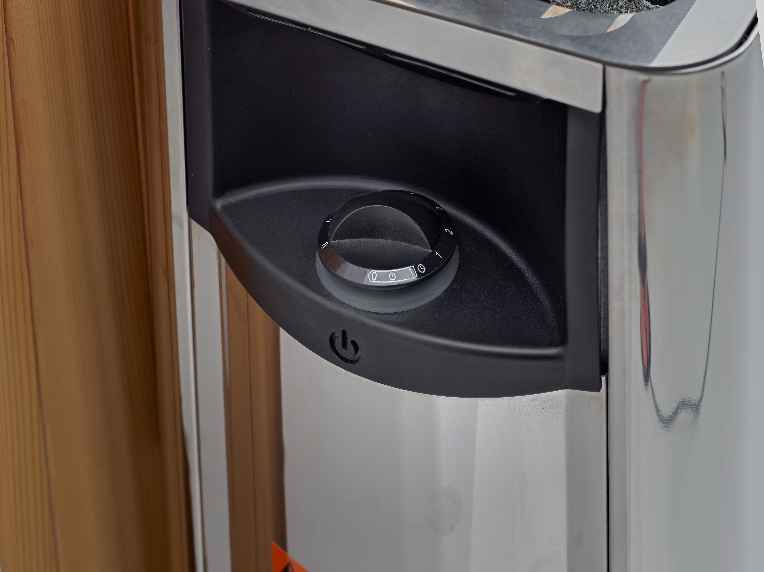 Golden Designs 2-Person Sundsvall Traditional Cedar Sauna - 6kW Stove & Chromotherapy Golden Designs Inc (NA)